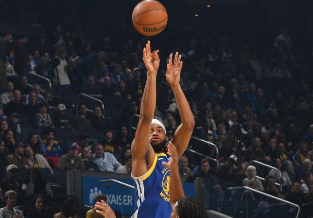 开云登录入口地址-穆迪轰7记三分化身三巨头绝配，勇士还交易他吗？